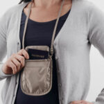 eagle creek neck wallet