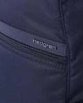 HIC11XXL_003_01_01